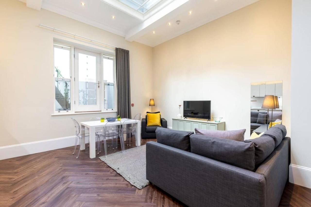 2-Br Apartment For 6 In Covent Garden With Ac Londres Exterior foto